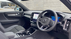 Volvo XC40 2.0 B3P Ultimate Dark 5dr Auto Petrol Estate